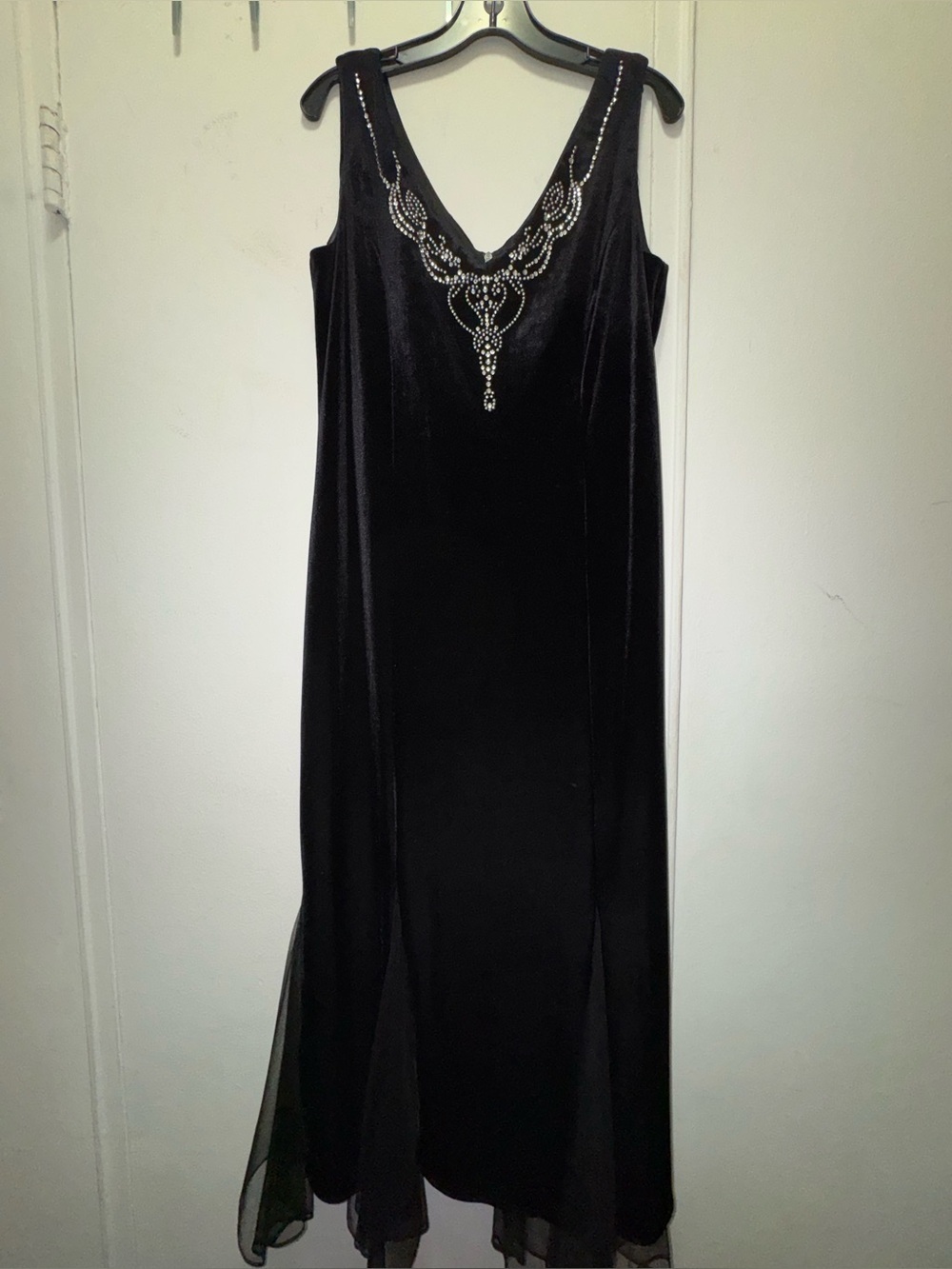 Vintage Sheri Martin Black Velvet Evening Fairy Dress with Rhinestone V-Neck 8